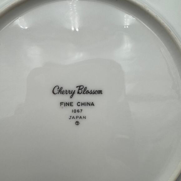 Salad Plates in Cherry Blossom by Fine China of Japan Set of 4 - Picture 5 of 7